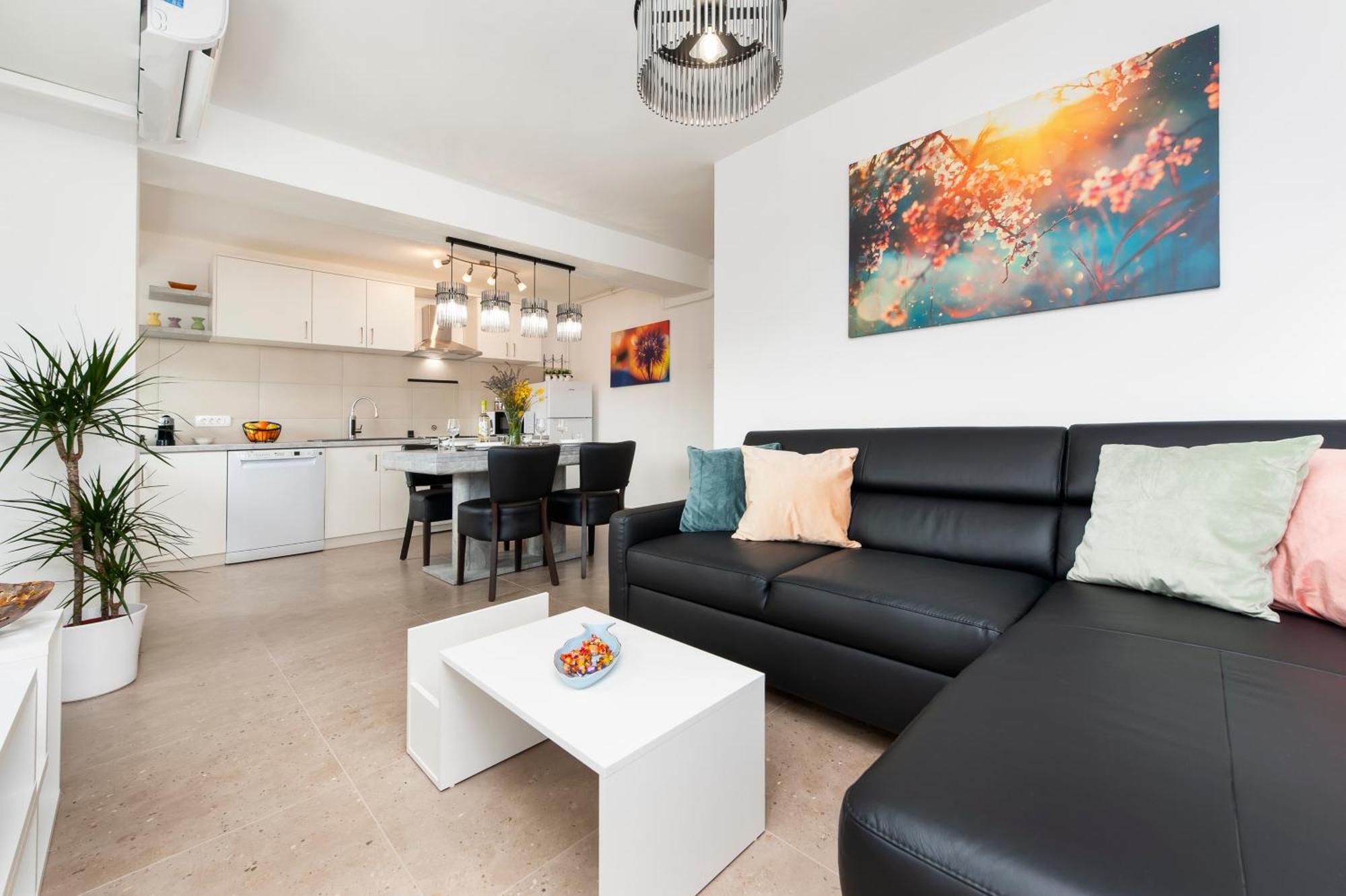Arena Parkside Residence プーラ エクステリア 写真