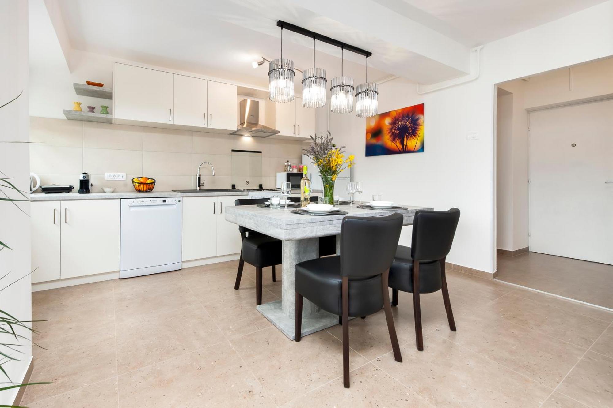 Arena Parkside Residence プーラ エクステリア 写真