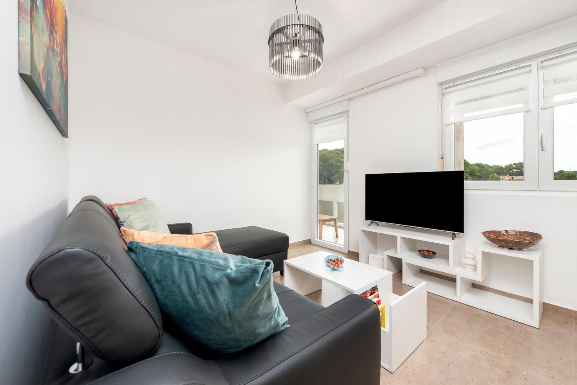 Arena Parkside Residence プーラ エクステリア 写真
