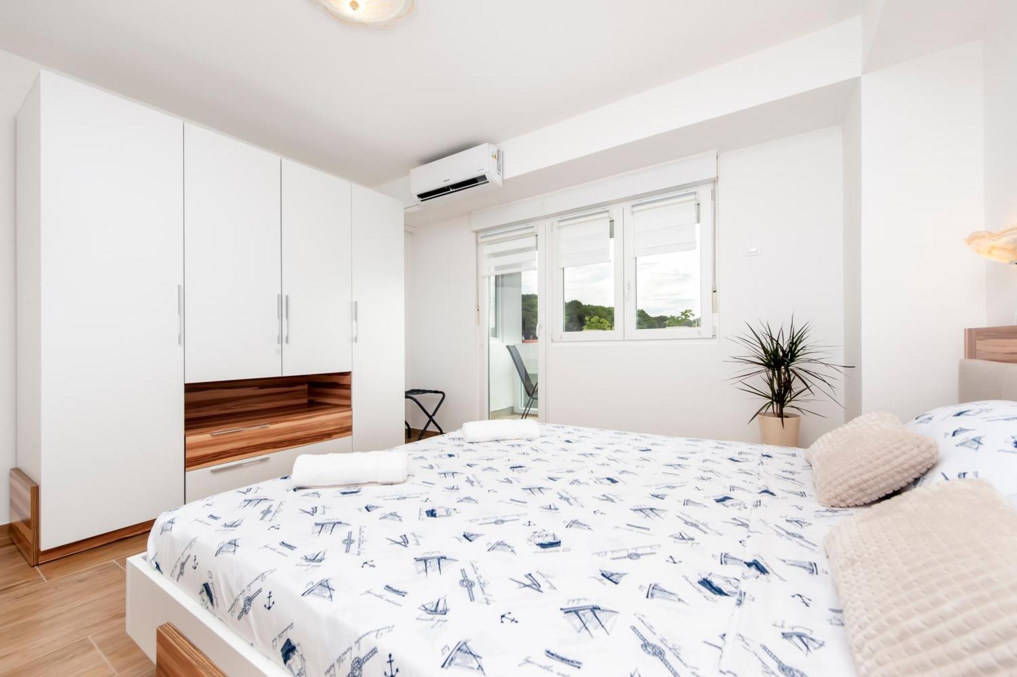 Arena Parkside Residence プーラ エクステリア 写真