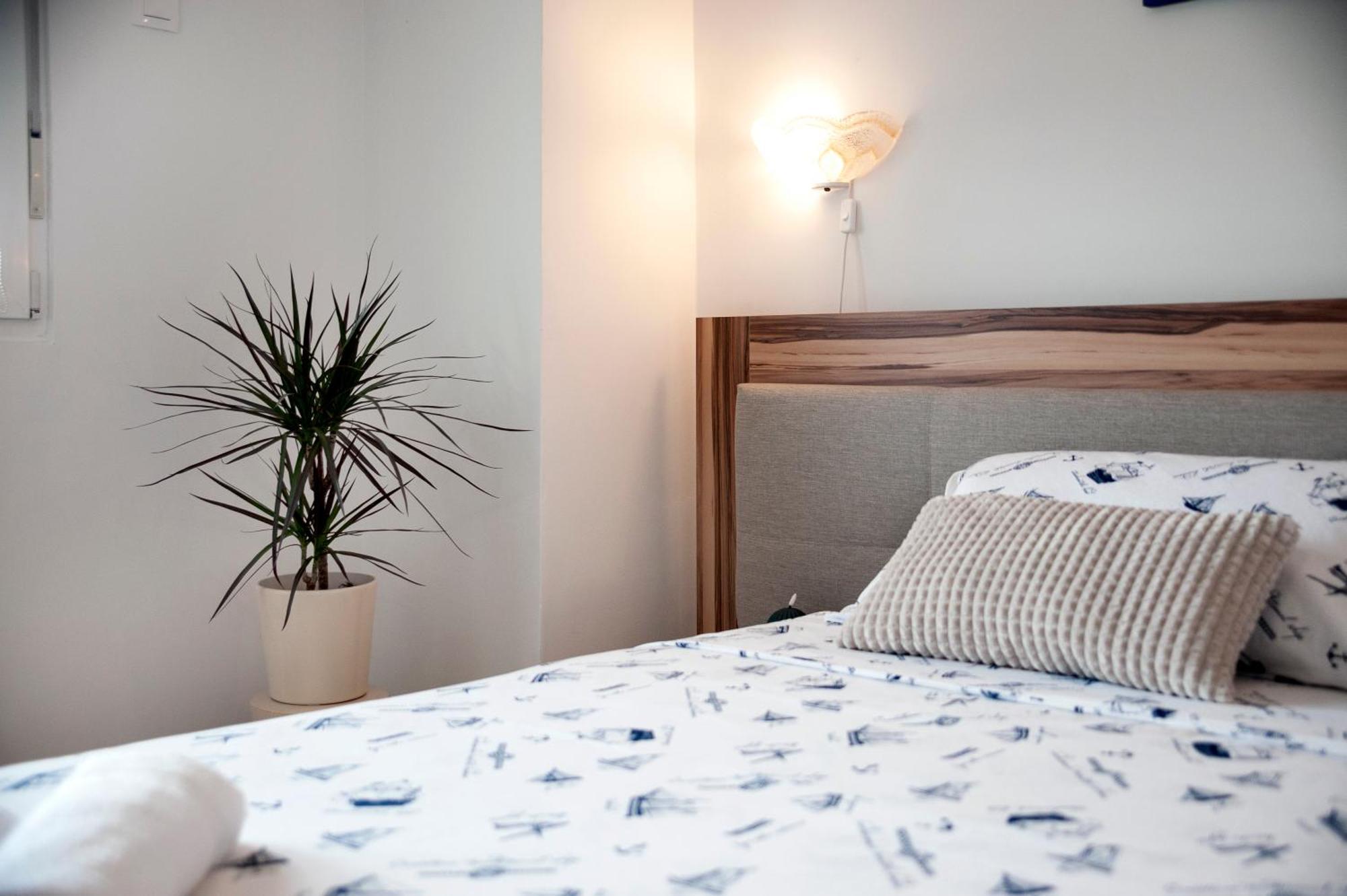 Arena Parkside Residence プーラ エクステリア 写真
